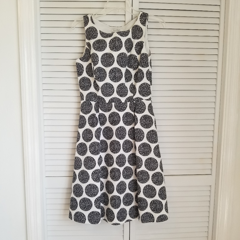 WHBM Sleeveless Dress, size 4, EUC.